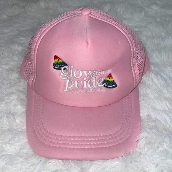 NWT *Limited Edition* Gay Pride Pink SnapBack Hat 🏳️‍🌈 Glow With Pride Hat 🌈 - Picture 1 of 6